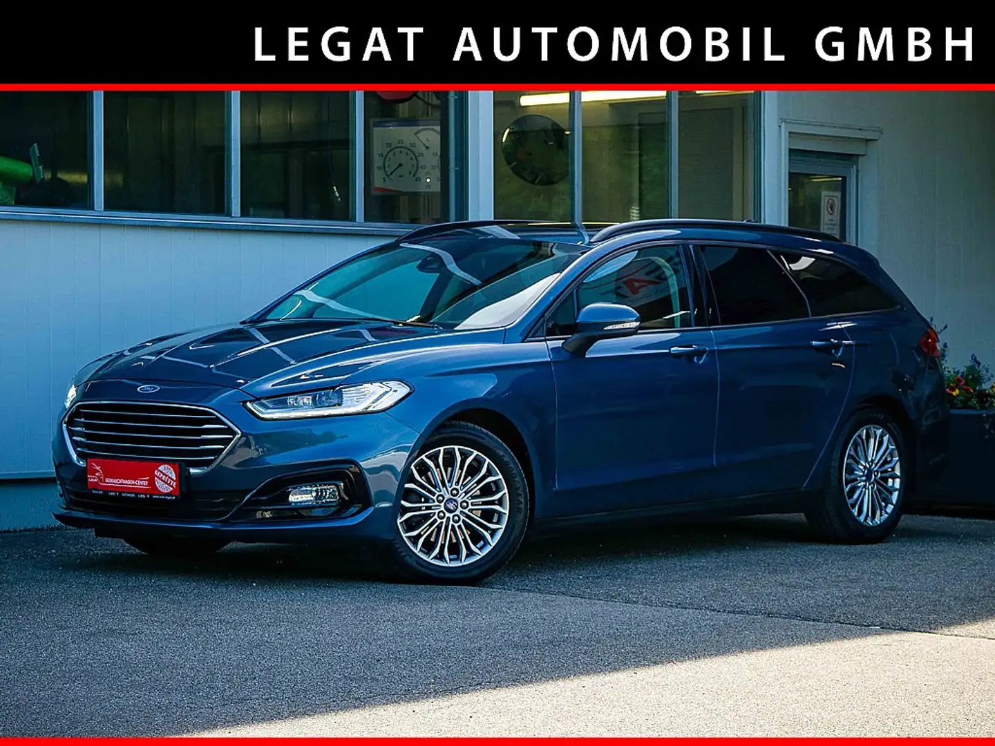 Ford Mondeo Traveller 2,0 EcoBlue SCR Aut. *LED*KAMERA*WINT... Bleu - 1