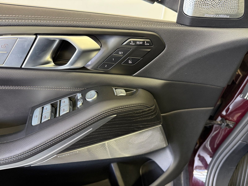 BMW X7 xDrive40d*LED*Navi*PanoSkyLounge*Bowers&Wilkin — photo 20