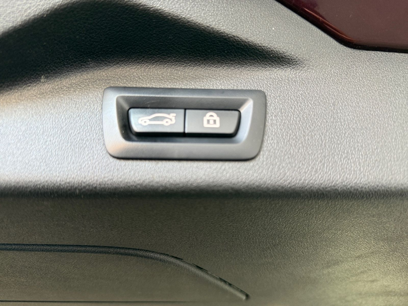 BMW X7 xDrive40d*LED*Navi*PanoSkyLounge*Bowers&Wilkin — photo 10