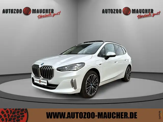 BMW 230 e xDrive Luxury Line H&K/PANO/KAMERA/AHK/HUD