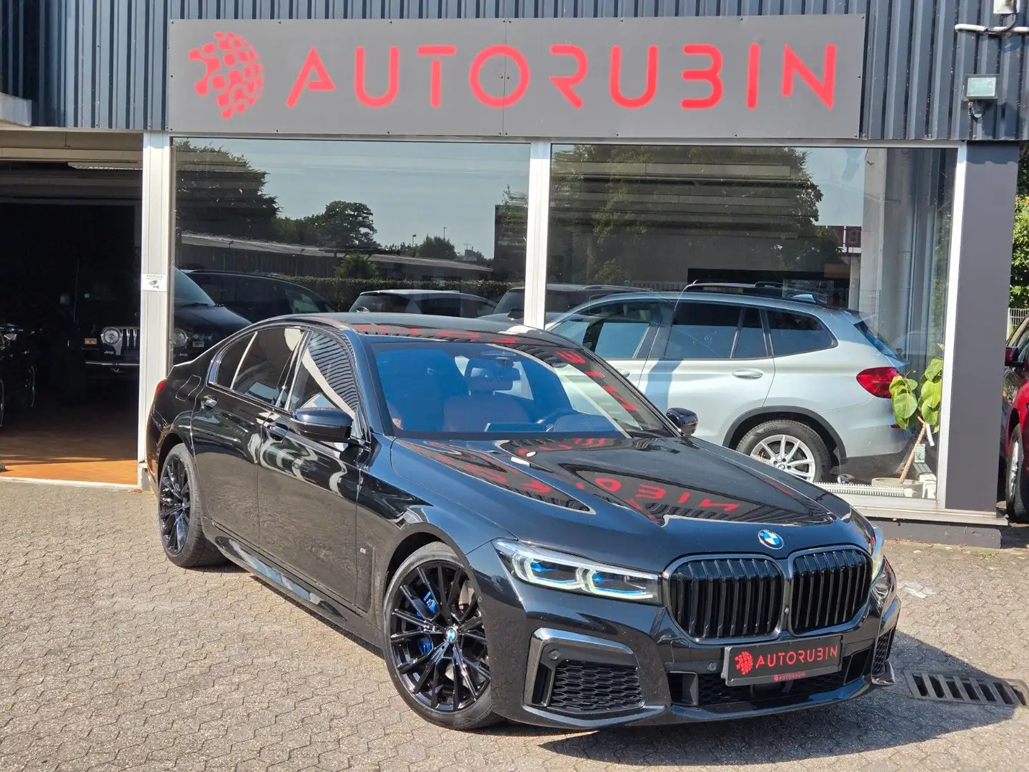 BMW 750 d xDrive M-Paket LASER/HUD/SD/STANDHEI Zwart - 2