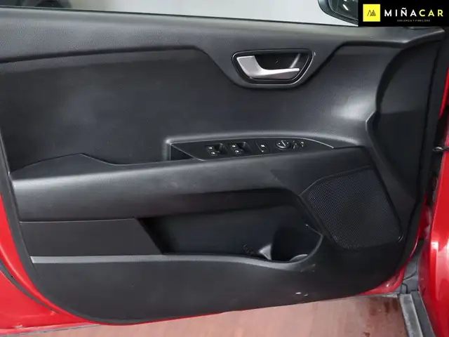 Kia Stonic view 24