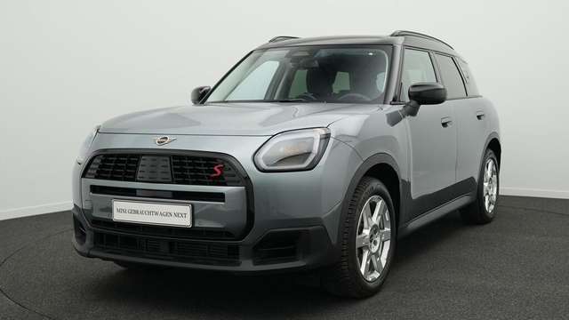 Imagine MINI Countryman S All4 Classic Trim
