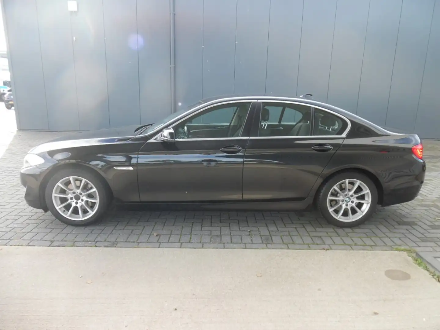 BMW 523 523I EXECUTIVE Czarny - 2