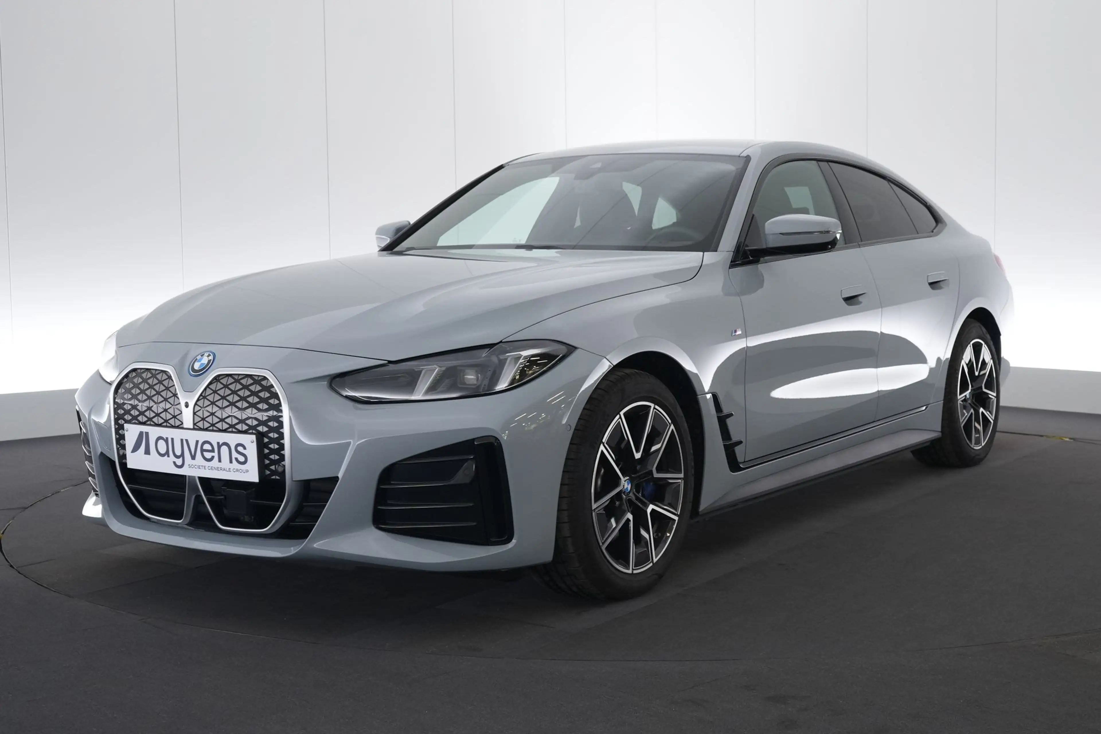 BMW i4 eDrive35 Business M-Sport LEDER/CUIR LED GPS PDC 3