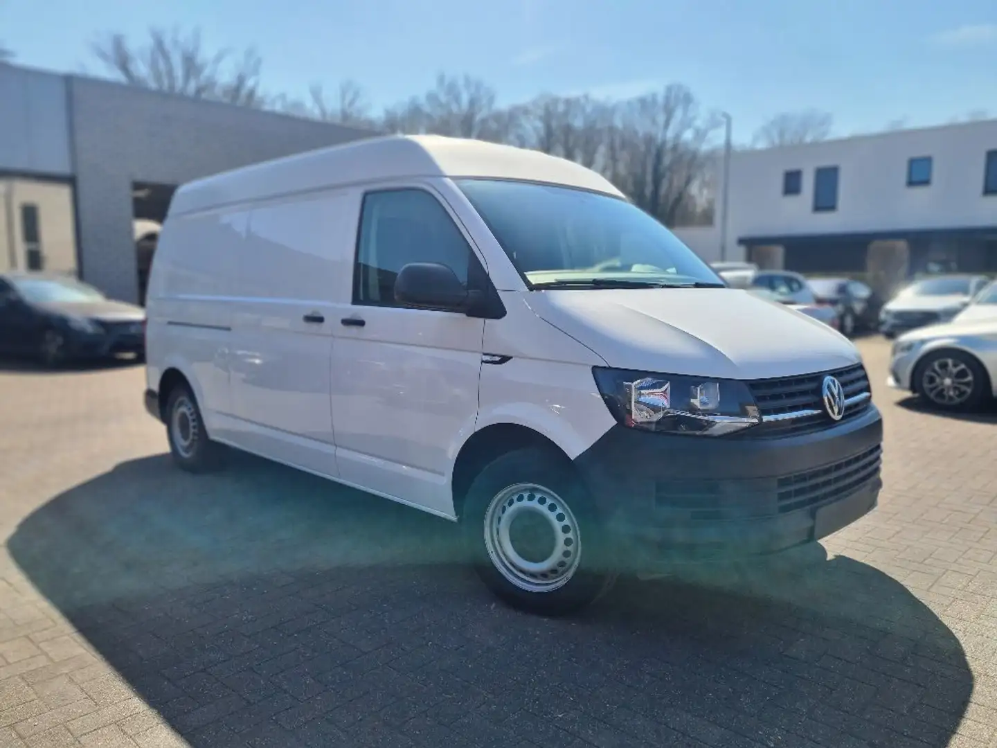 Volkswagen T6 Transporter unieke inrichting  voor onderhoud hydraulic Blanc - 1
