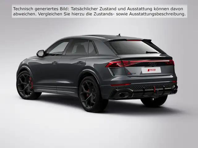 Audi RS Q8 view 3