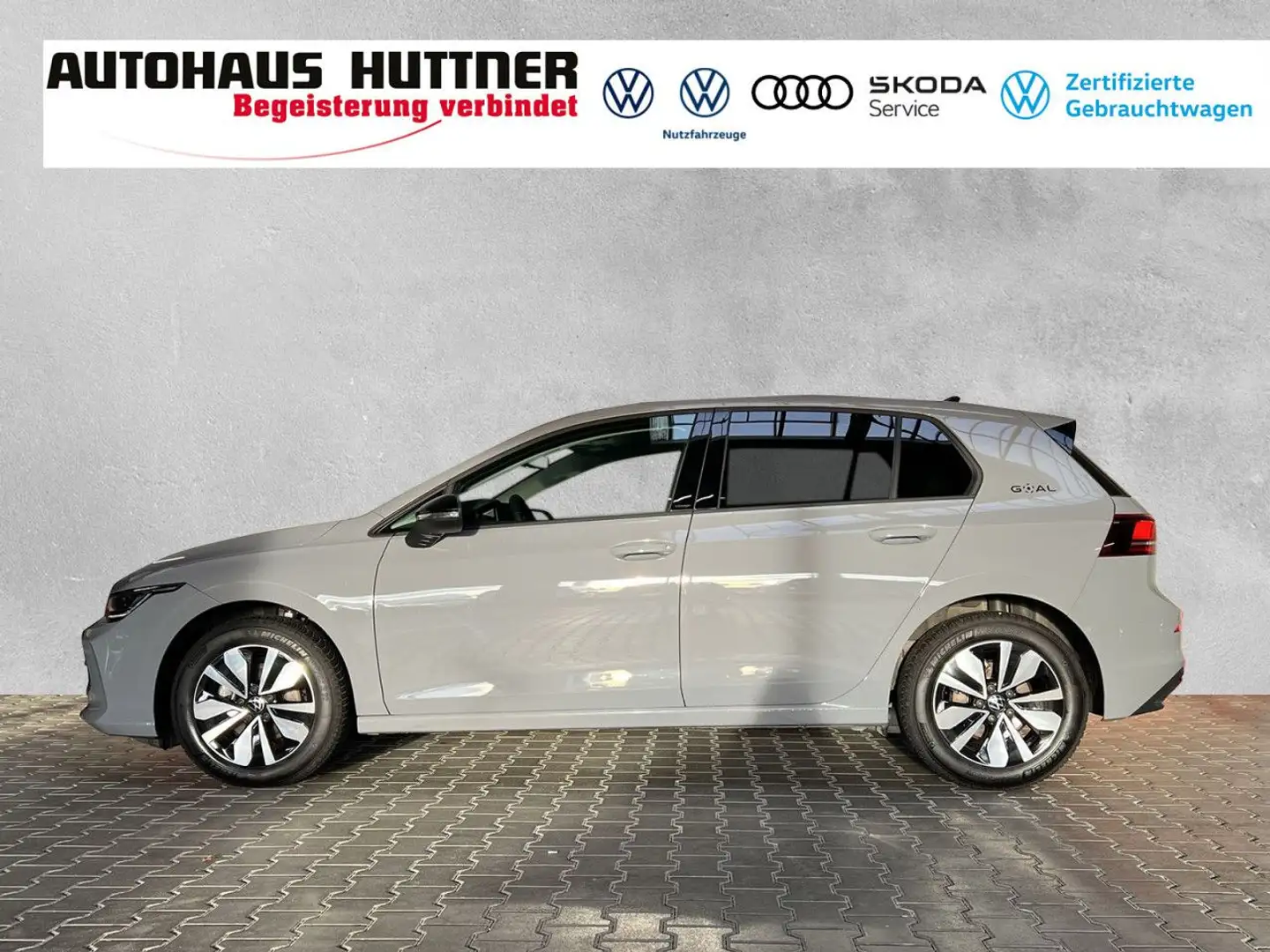 Volkswagen Golf GOAL 1.5 TSI AHK LED PDC ACC APP-CONNECT Gris - 2
