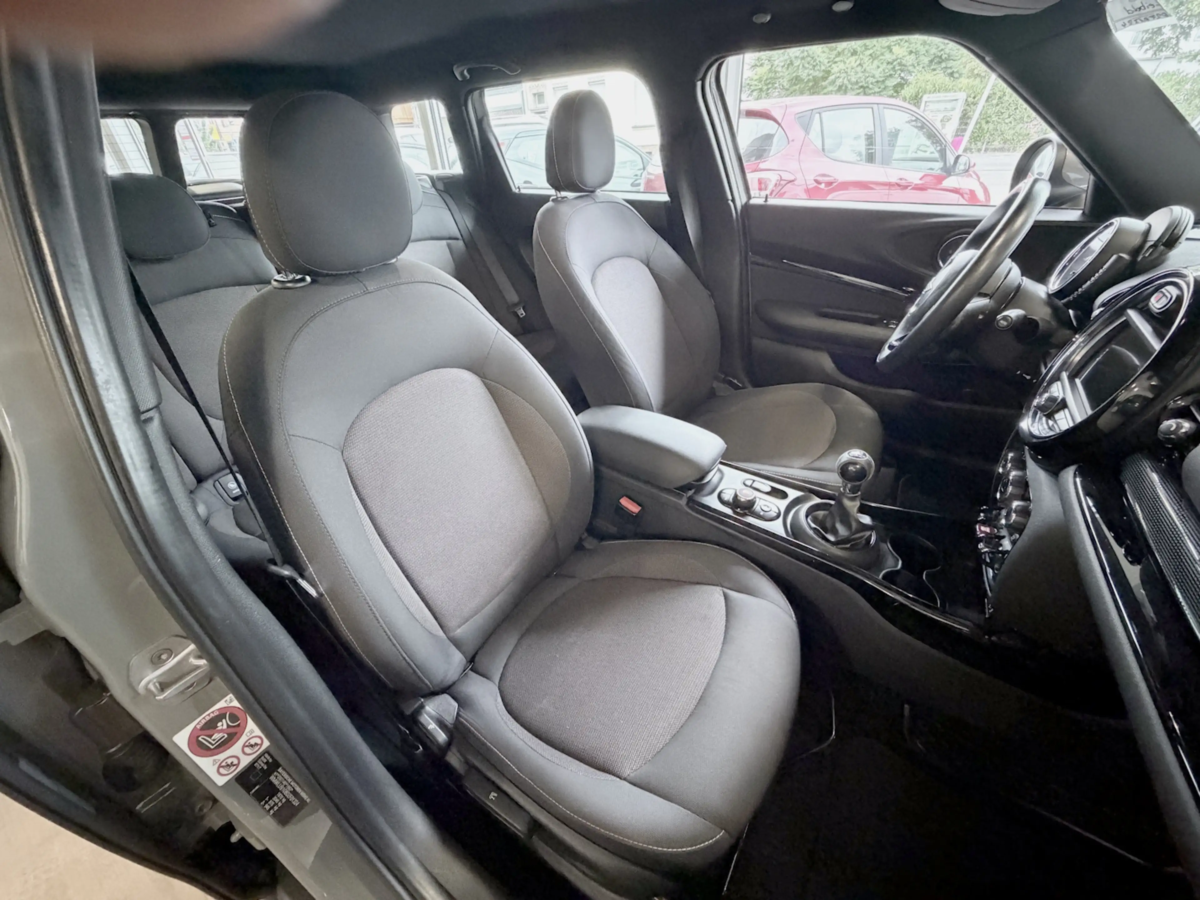 MINI One Clubman Mini One Clubman — photo 6