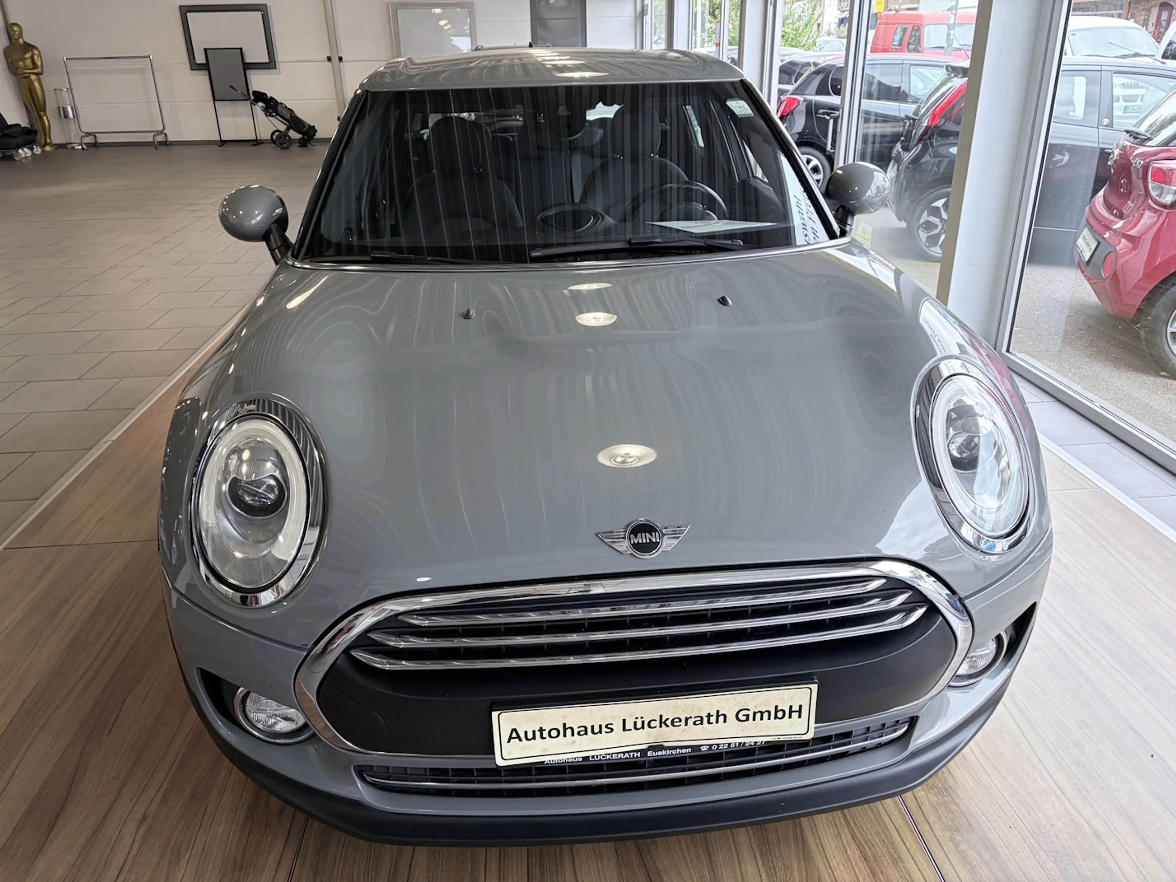 MINI One Clubman Mini One Clubman — photo 2