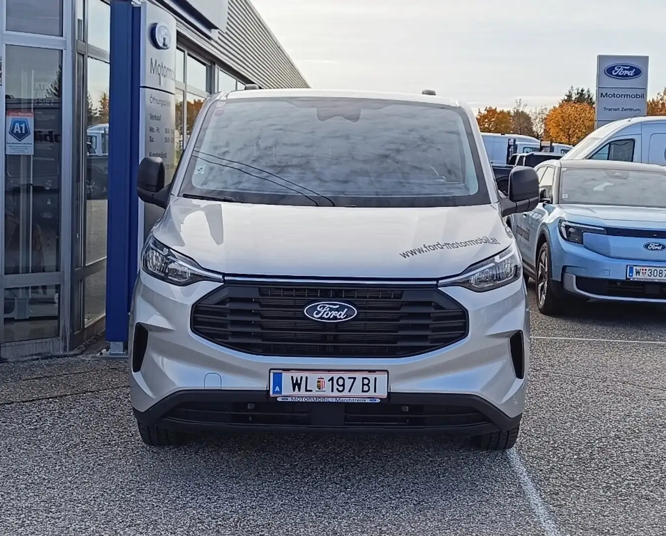 Ford Transit Custom Kasten 2,0 EcoBlue L2H1 320 Trend Silber - 2