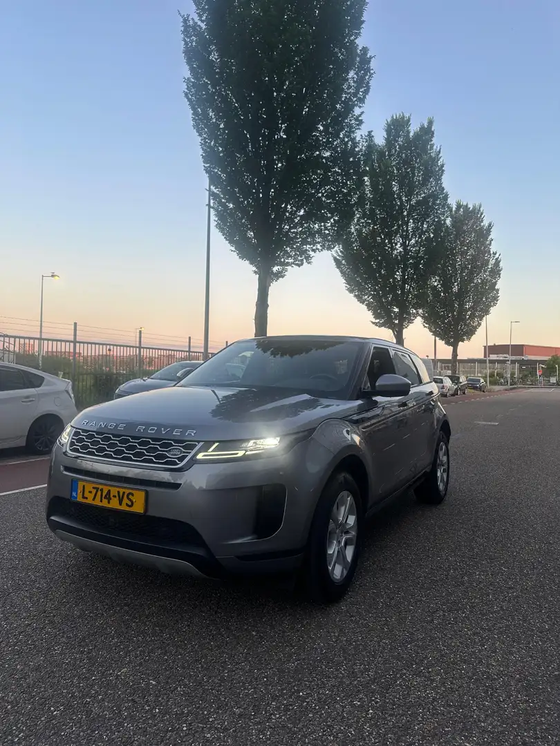 Land Rover Range Rover Evoque 2.0 D150 AWD R-Dyn.S Grijs - 1
