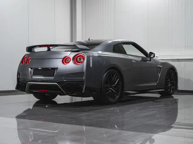 Nissan GT-R R35 Black Edition Orginalzustand Ansicht 10