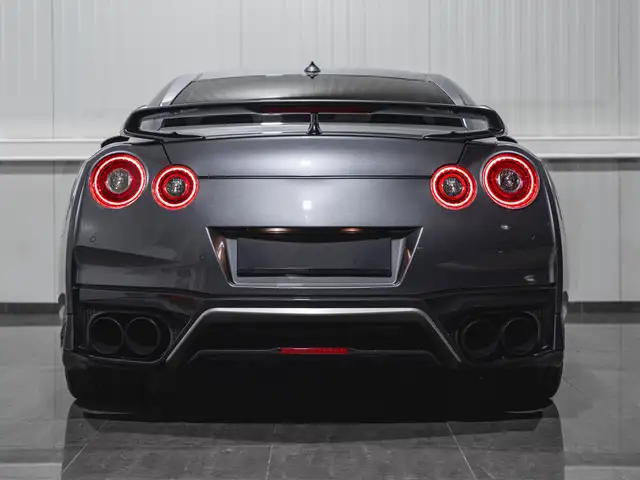 Nissan GT-R R35 Black Edition Orginalzustand Ansicht 9