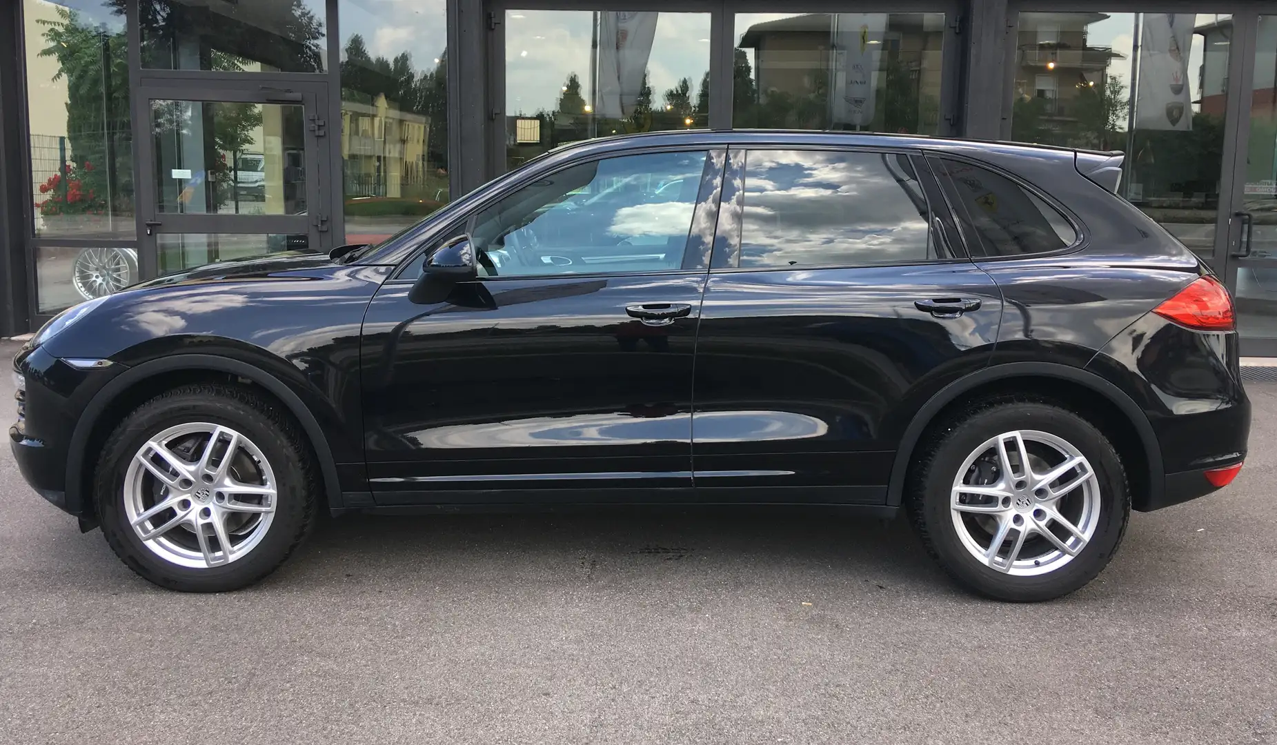 Porsche Cayenne Cayenne II 2010 3.0 V6 tdi 245cv tiptronic Nero - 1