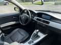 BMW 318 Touring 318d BOÎTE AUTO, Clim digitale, Radar ! Noir - thumbnail 4
