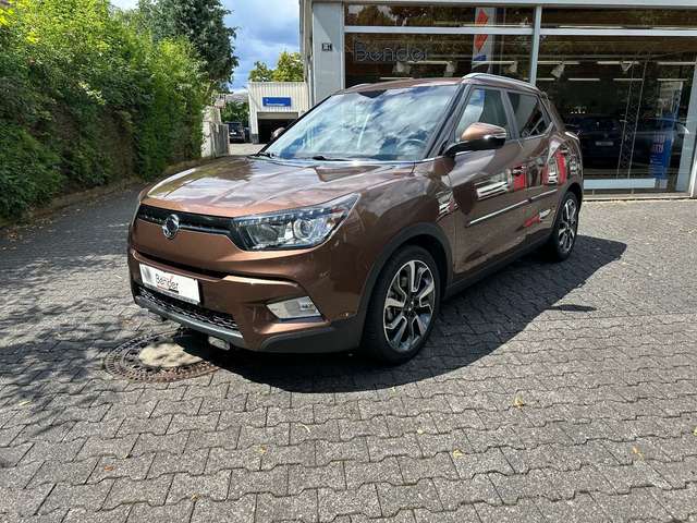 Imagine SsangYong Tivoli 1.6 e-XDi 160  2WD abn.AHK KAMERA
