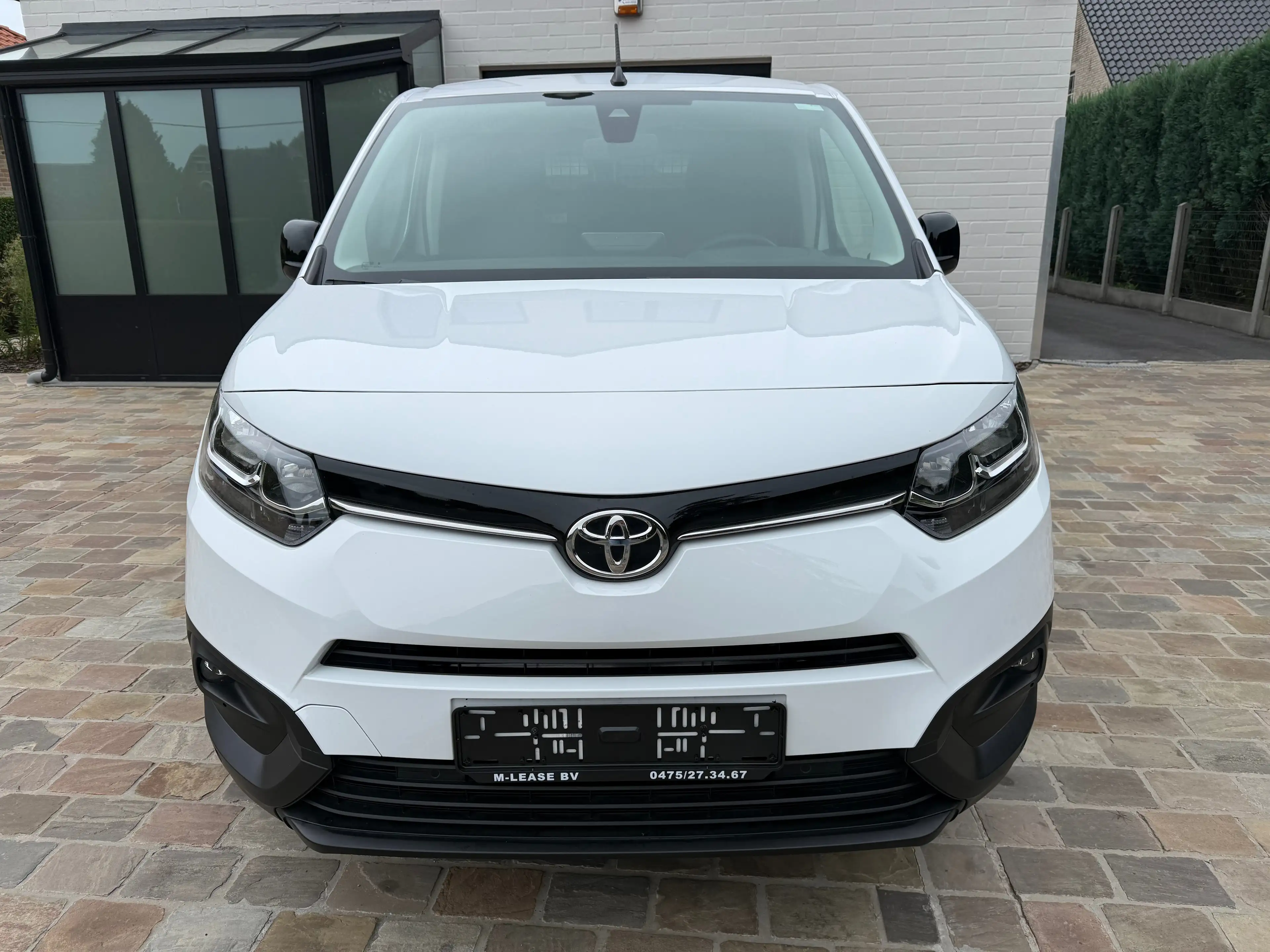 Toyota Proace City 1.2 PureTech — photo 2