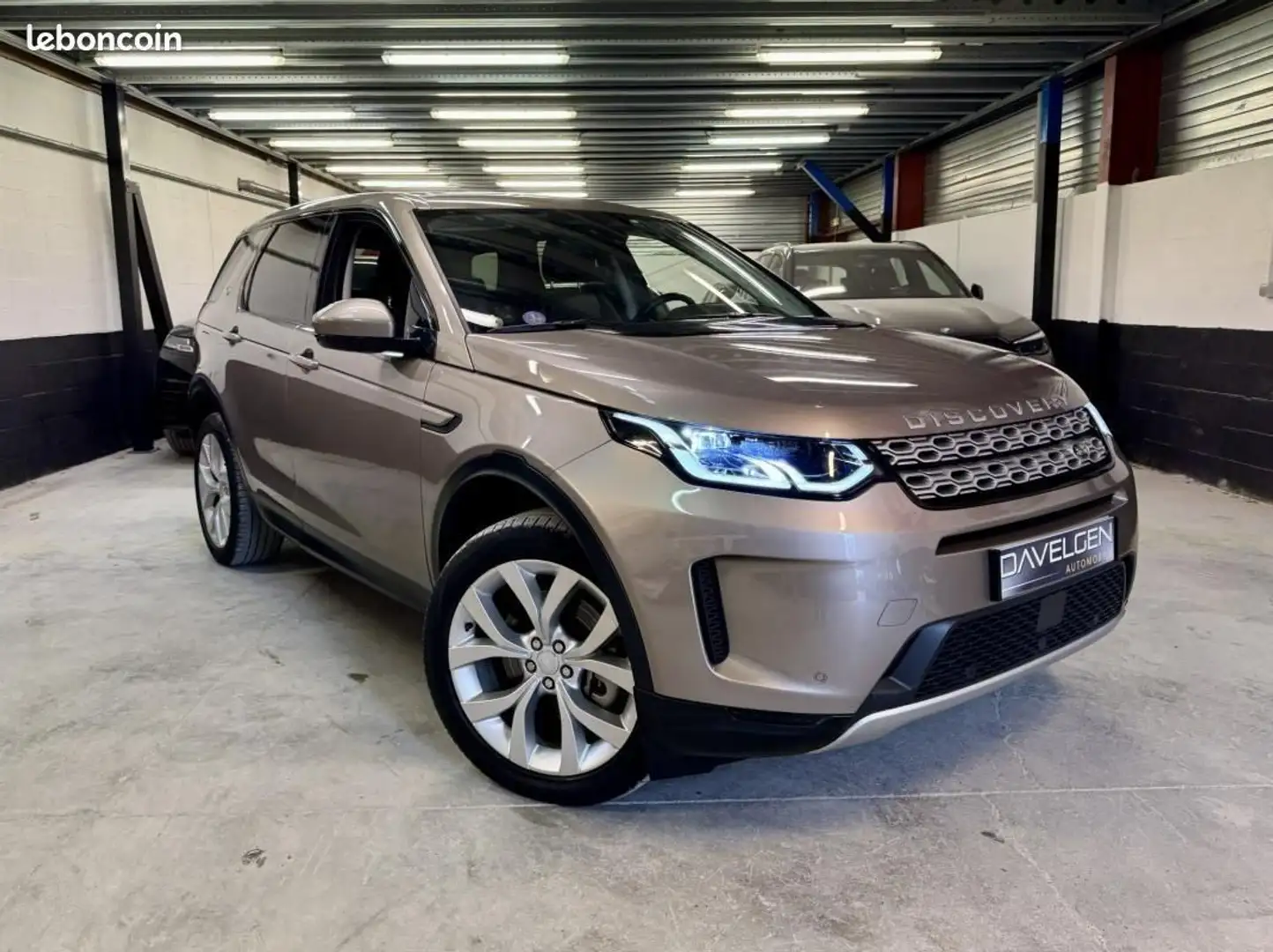 Land Rover Discovery Sport Land Rover P300e P 300e 309ch Hybrid Rechargeable  - 1