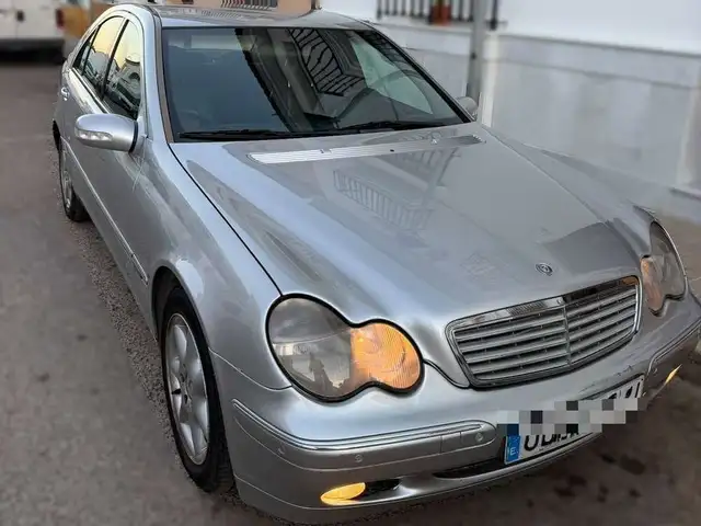 Mercedes-Benz C 270 CDi 170cv