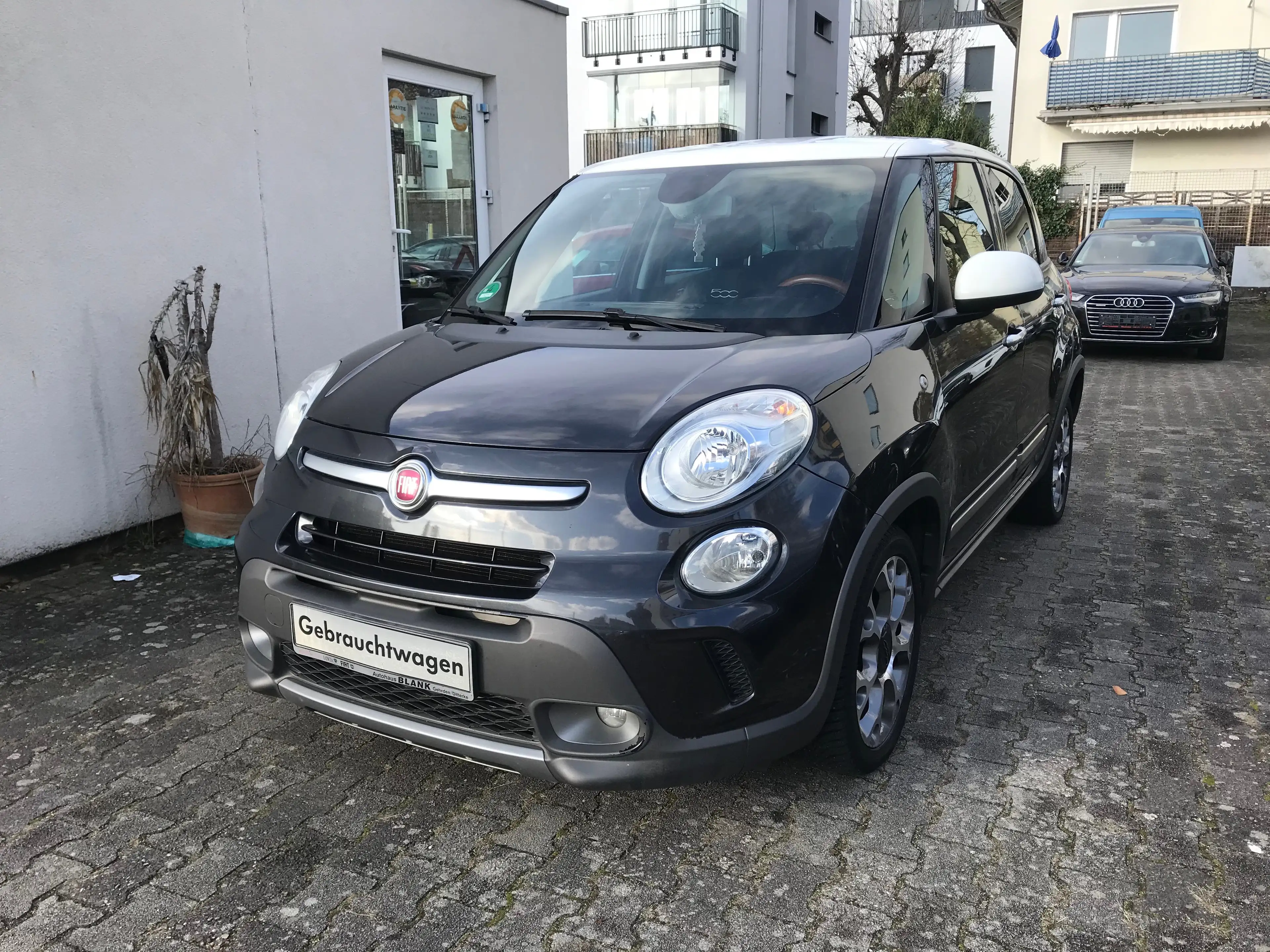 Fiat 500L 500L Diesel 1.6 Rock N Road Edition Apple CarPlay — photo 2
