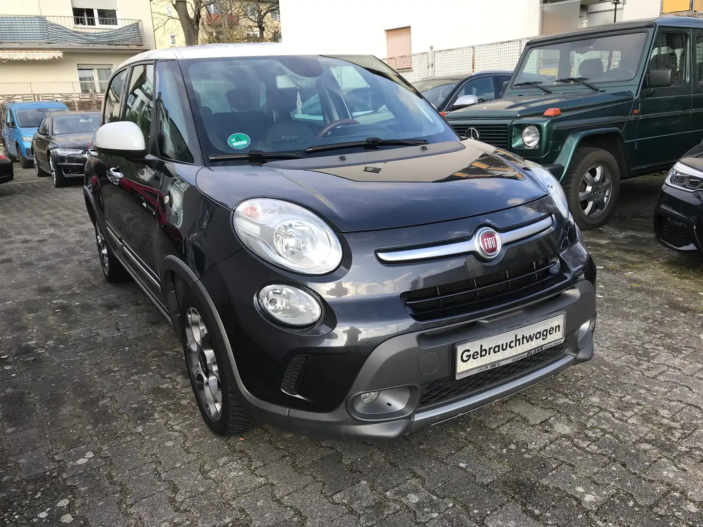Fiat 500L 500L Diesel 1.6 Rock N Road Edition Apple CarPlay Grau - 1