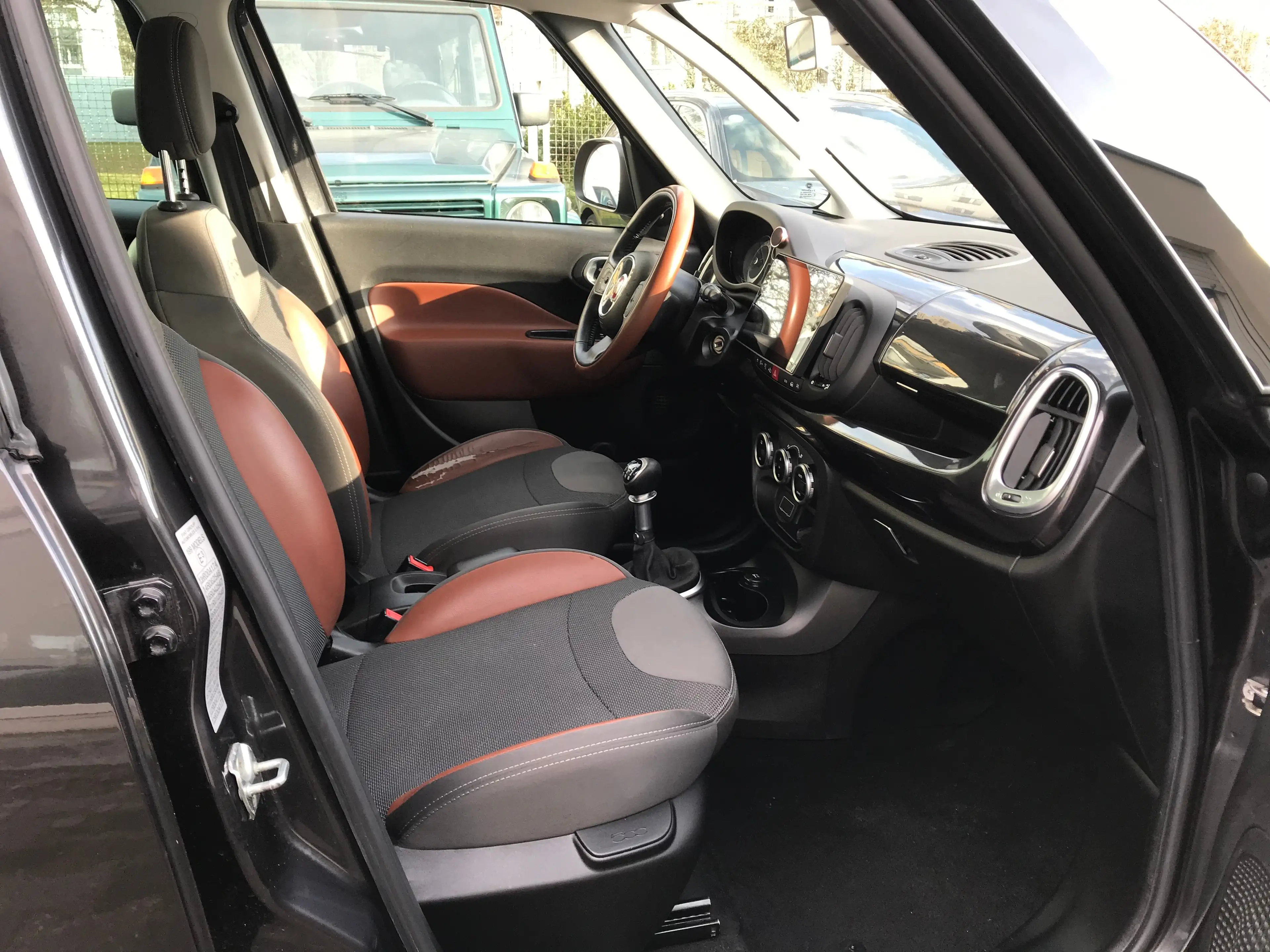 Fiat 500L 500L Diesel 1.6 Rock N Road Edition Apple CarPlay — photo 8