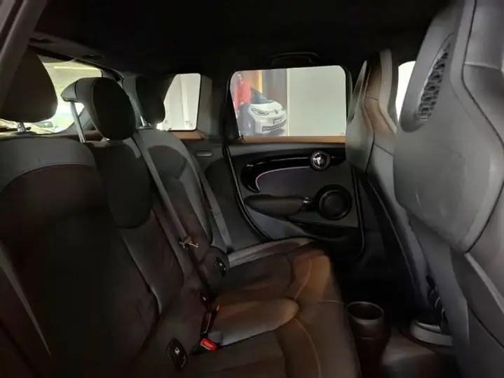 MINI Cooper 2022, foto 5