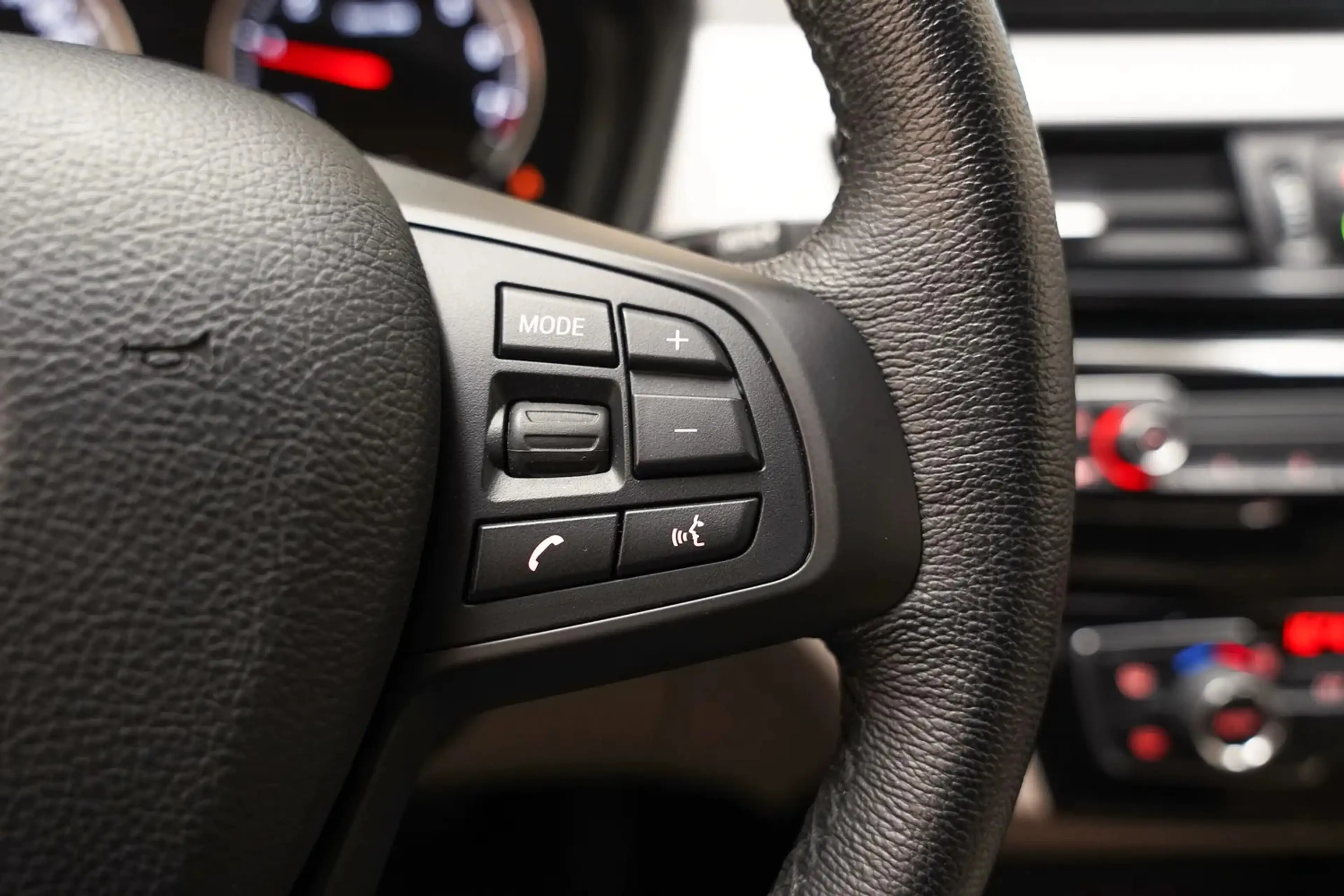BMW X1 xDrive 25e Executive Aut. [ Navi Camera Leder ] — photo 15