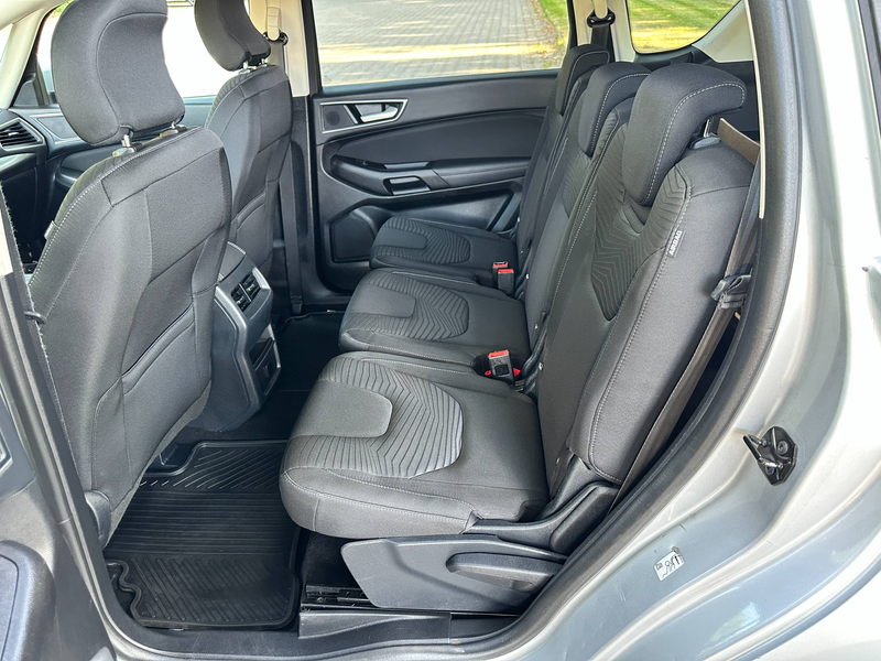 Ford S-Max Trend — photo 15