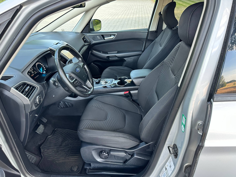 Ford S-Max Trend — photo 10