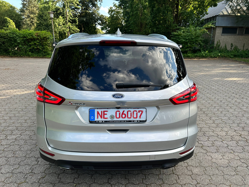 Ford S-Max Trend — photo 7