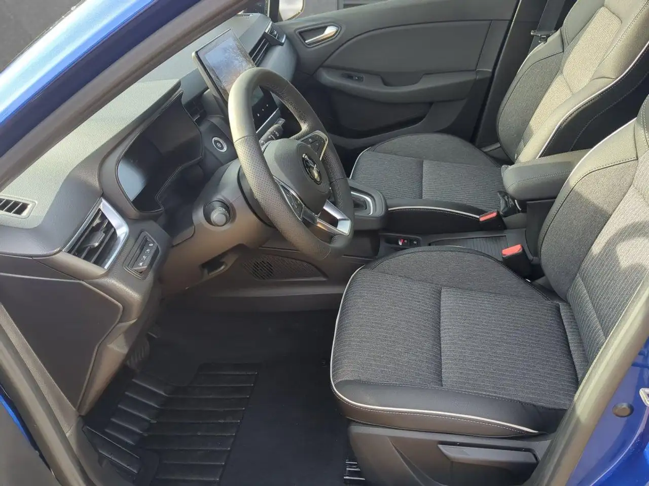 Mitsubishi Colt 2025
