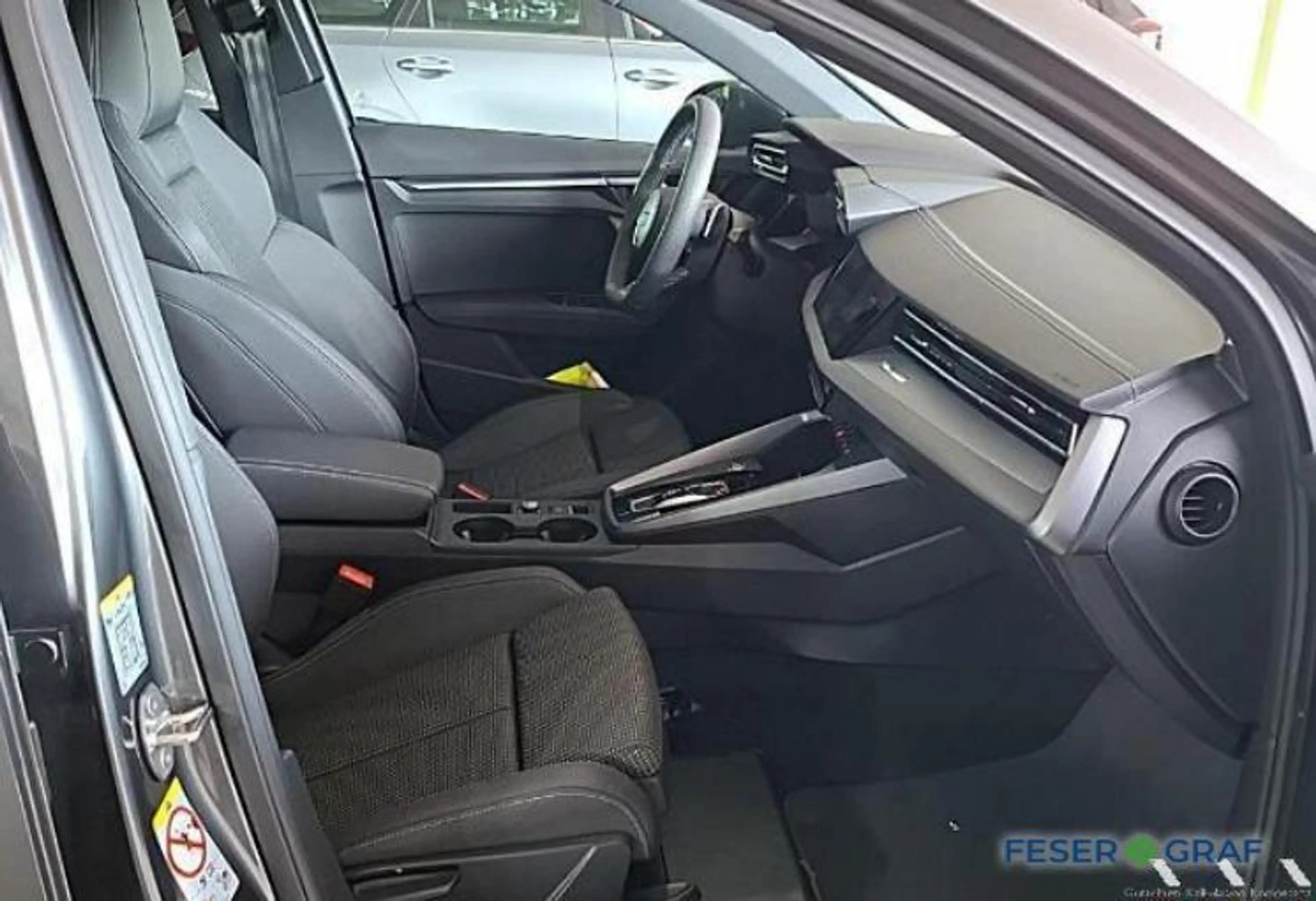 Audi A3 35 TFSI S tronic S Line Int LED,Navi,Kamera,18Zoll — photo 8