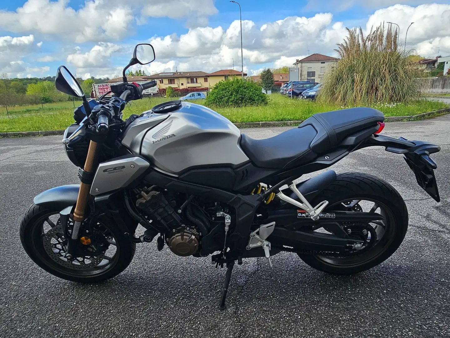 Honda CB 650 R Argento - 1