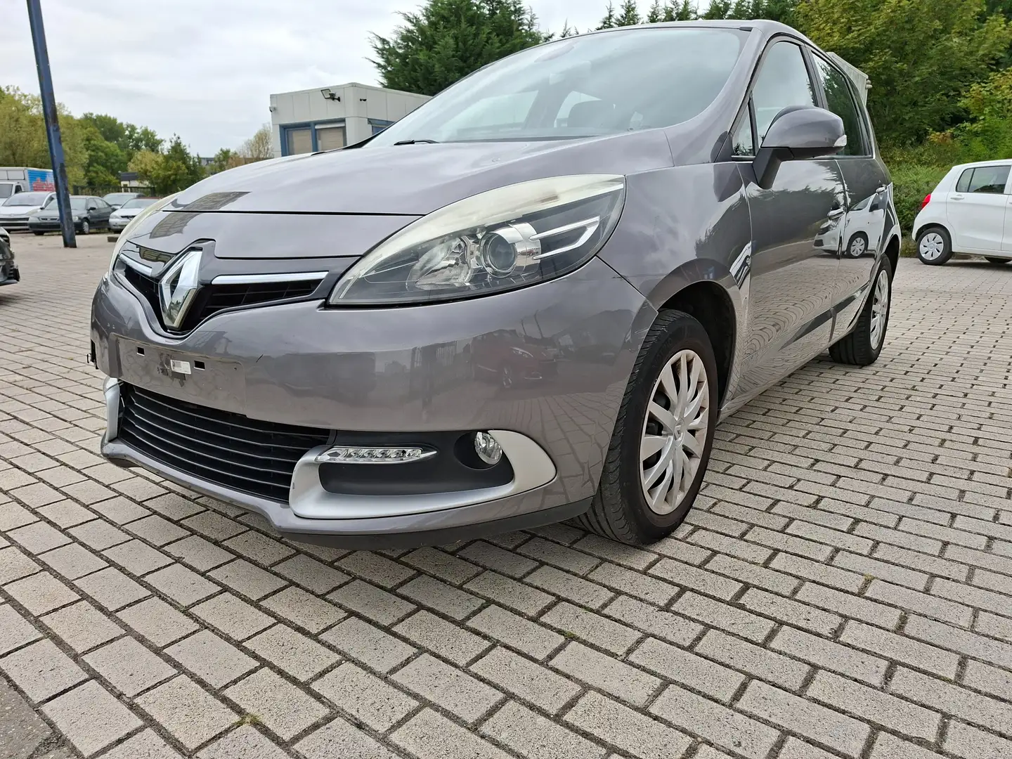 Renault Scenic Scenic Energy 1.4 | Airco | Navi | Bluethoot | Gris - 1