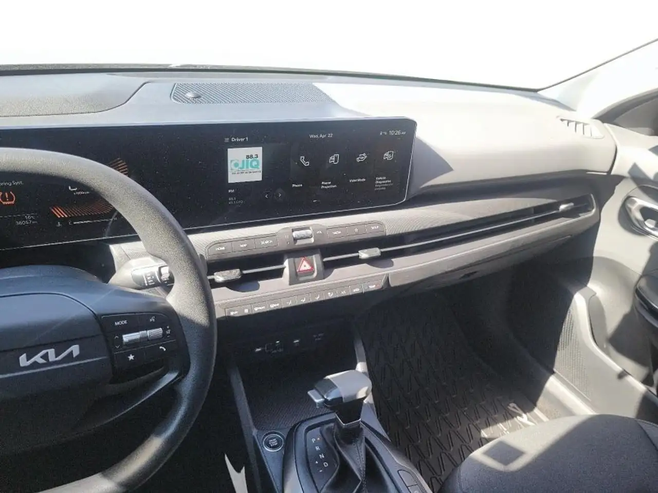 Kia K4 снимка Kia K4