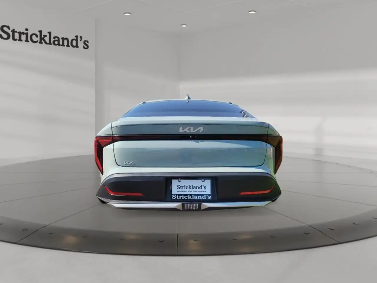 Kia K4 снимка Kia K4