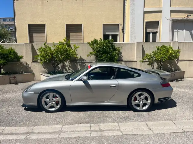 Porsche 996 Carrera 4S cat Coupé