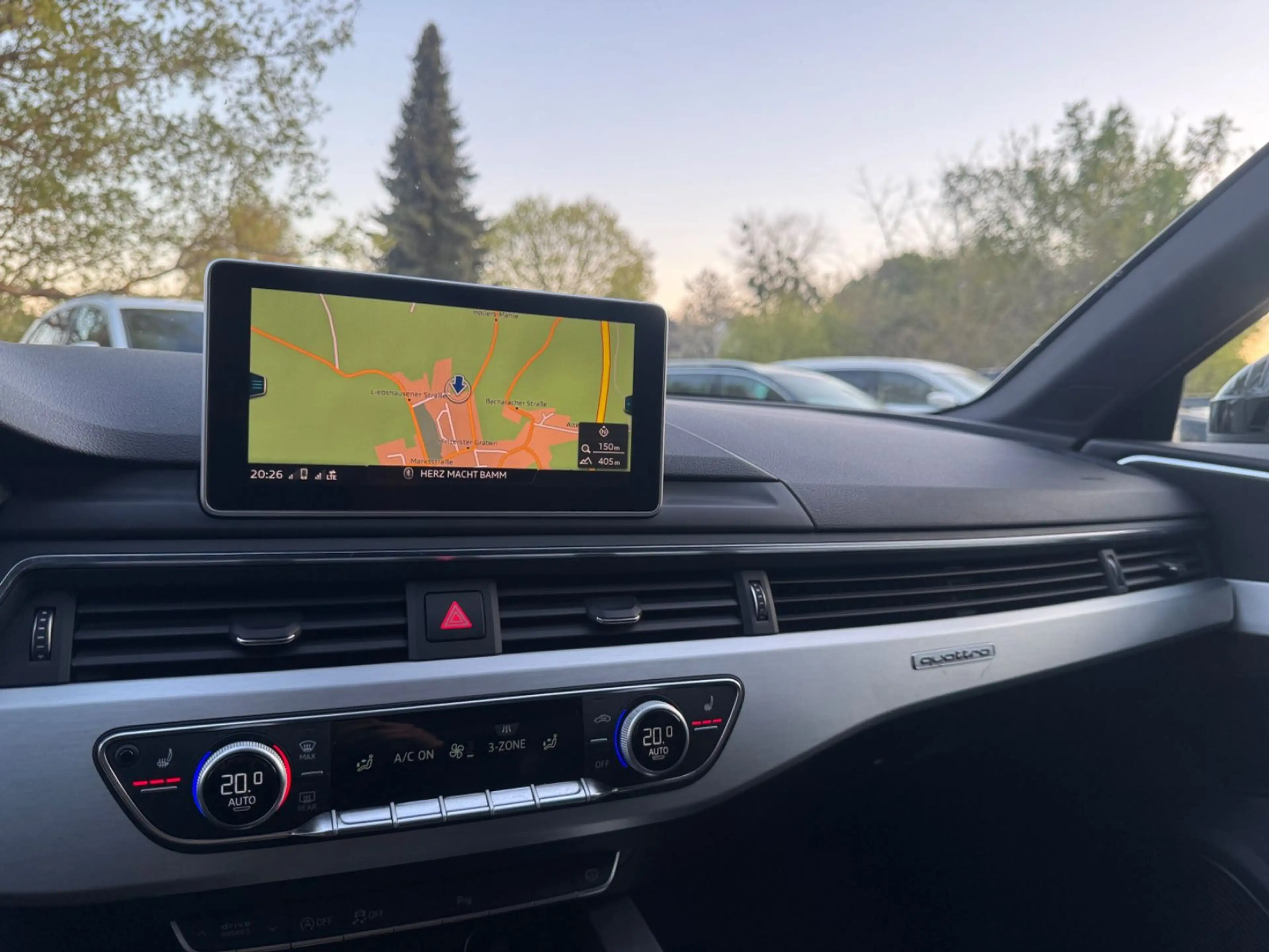Audi A4 Avant quattro TDi S-line,Pano,Virtual,B&O,HuD — photo 13