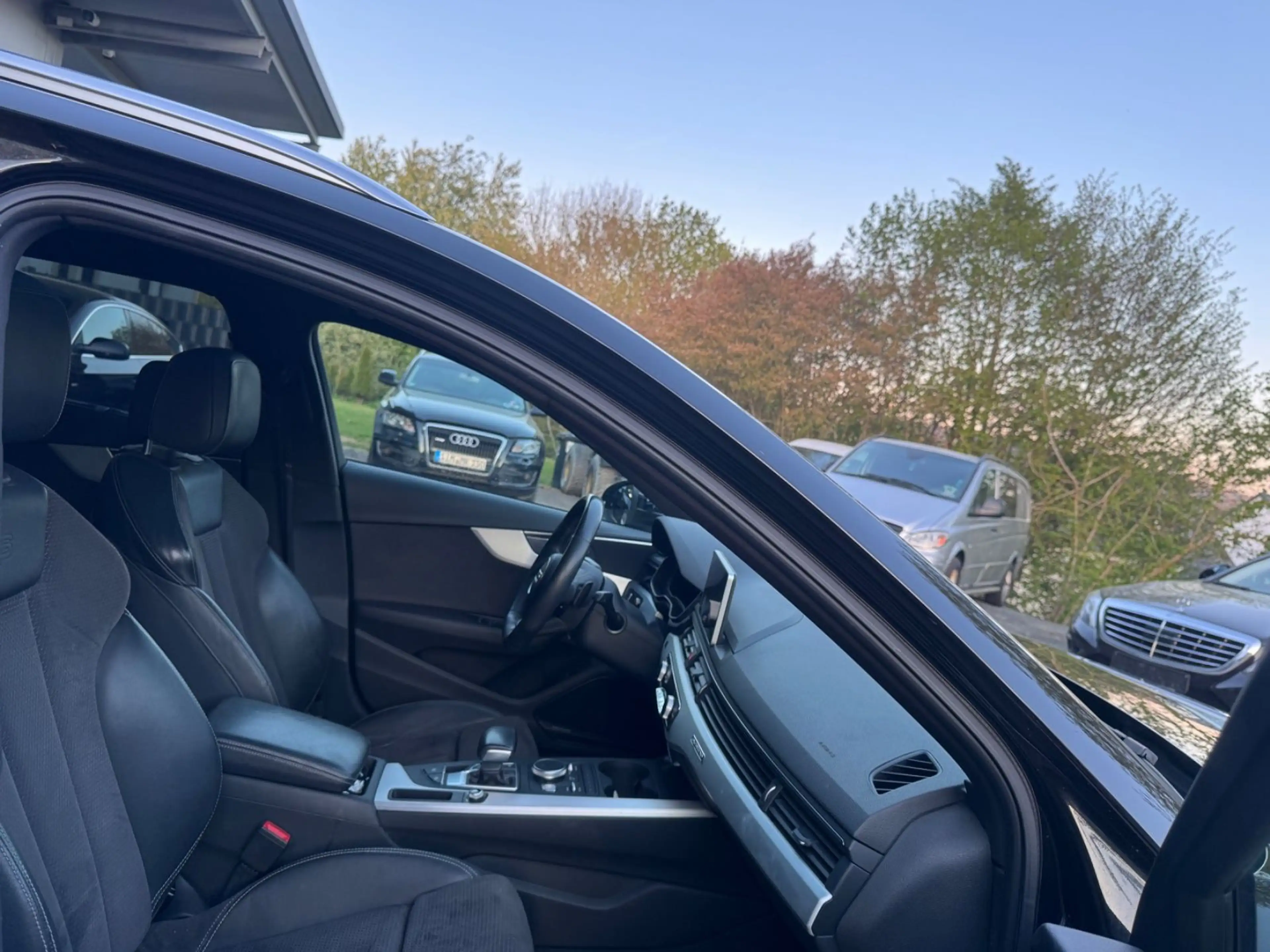 Audi A4 Avant quattro TDi S-line,Pano,Virtual,B&O,HuD — photo 10