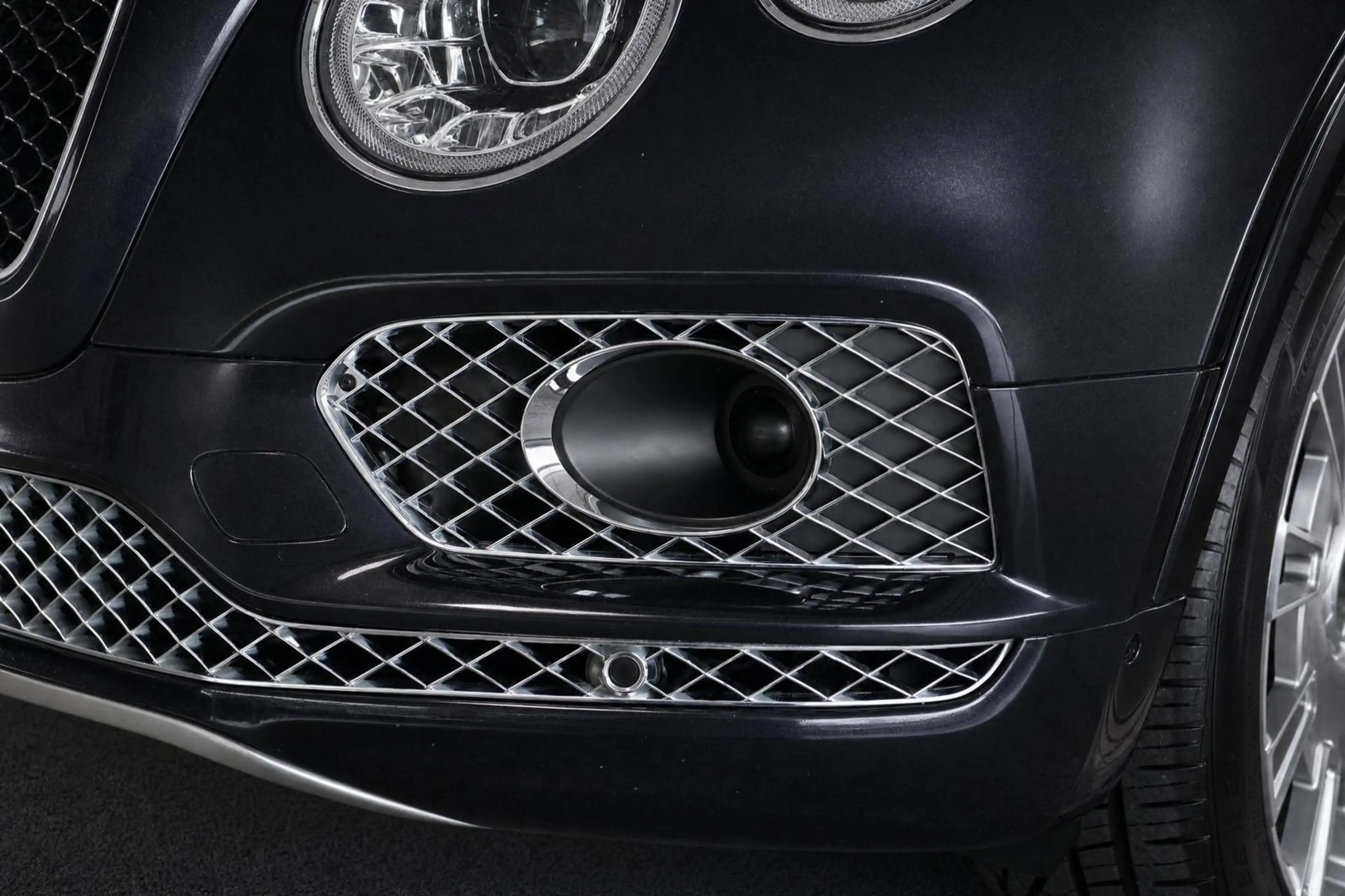 Bentley Bentayga W12 MULLINER*PANO*CITY+TOURING-SPE*VOLL — photo 9
