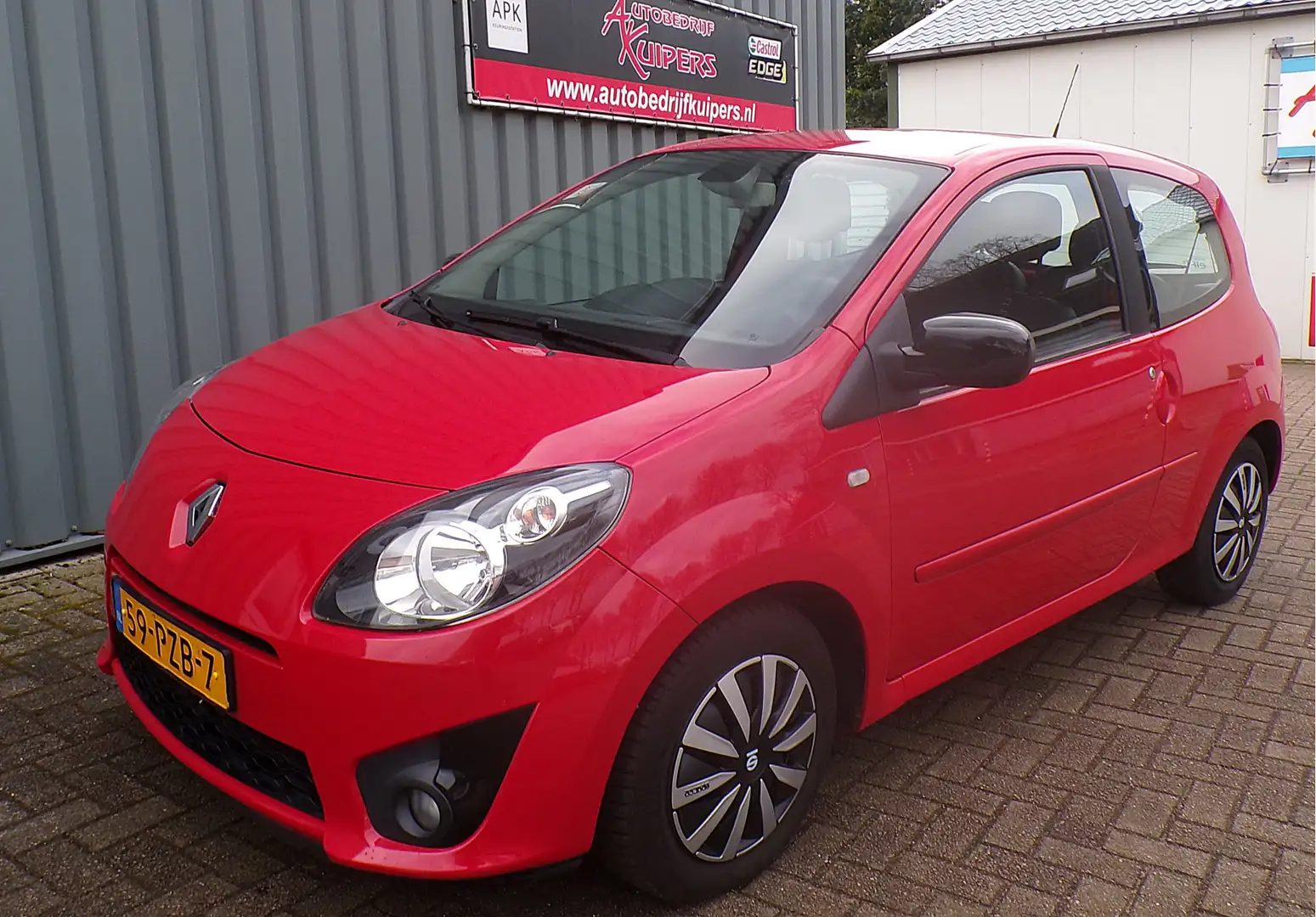Renault Twingo 1.2-16V Dynamique Clima.Cruise.Audio.Trekhaak Rood - 2