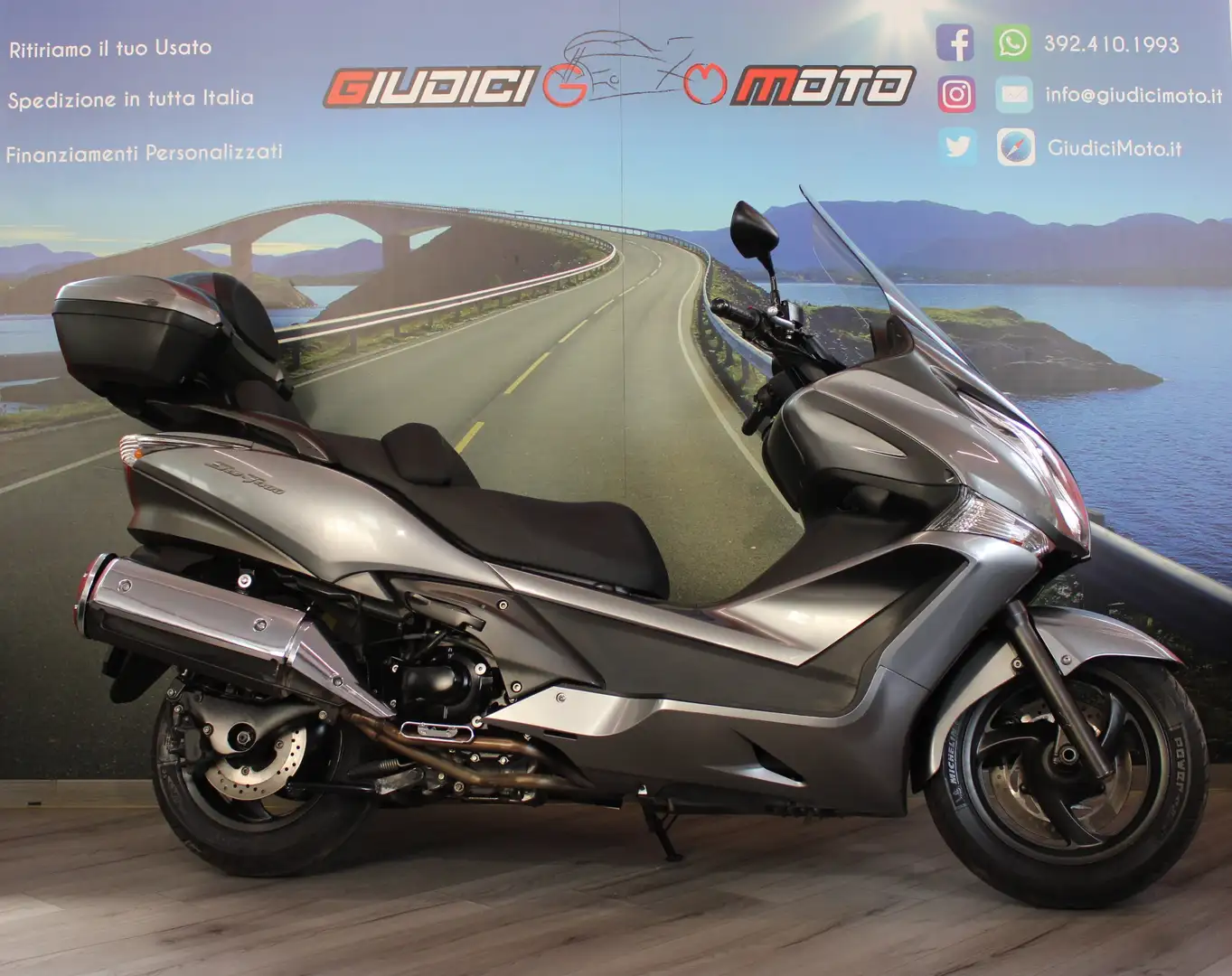 Honda SW-T 400 2010 - km 45576 Grigio - 1