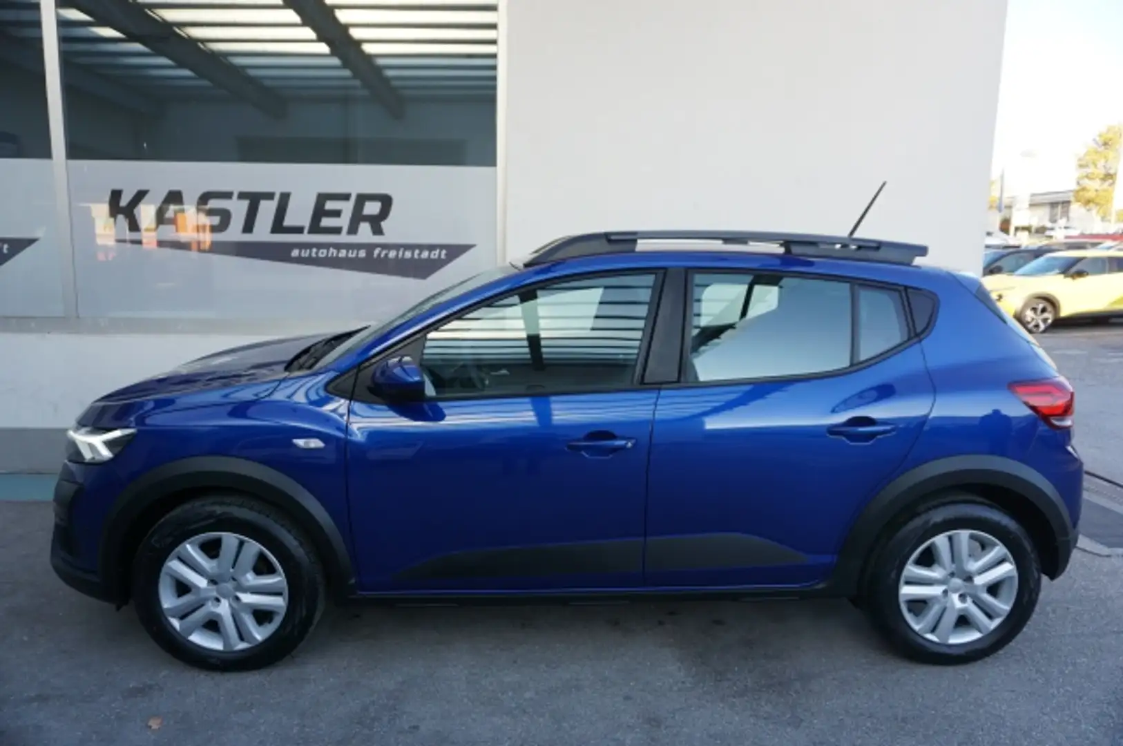 Dacia Sandero Stepway Expression TCe90 Blau - 2