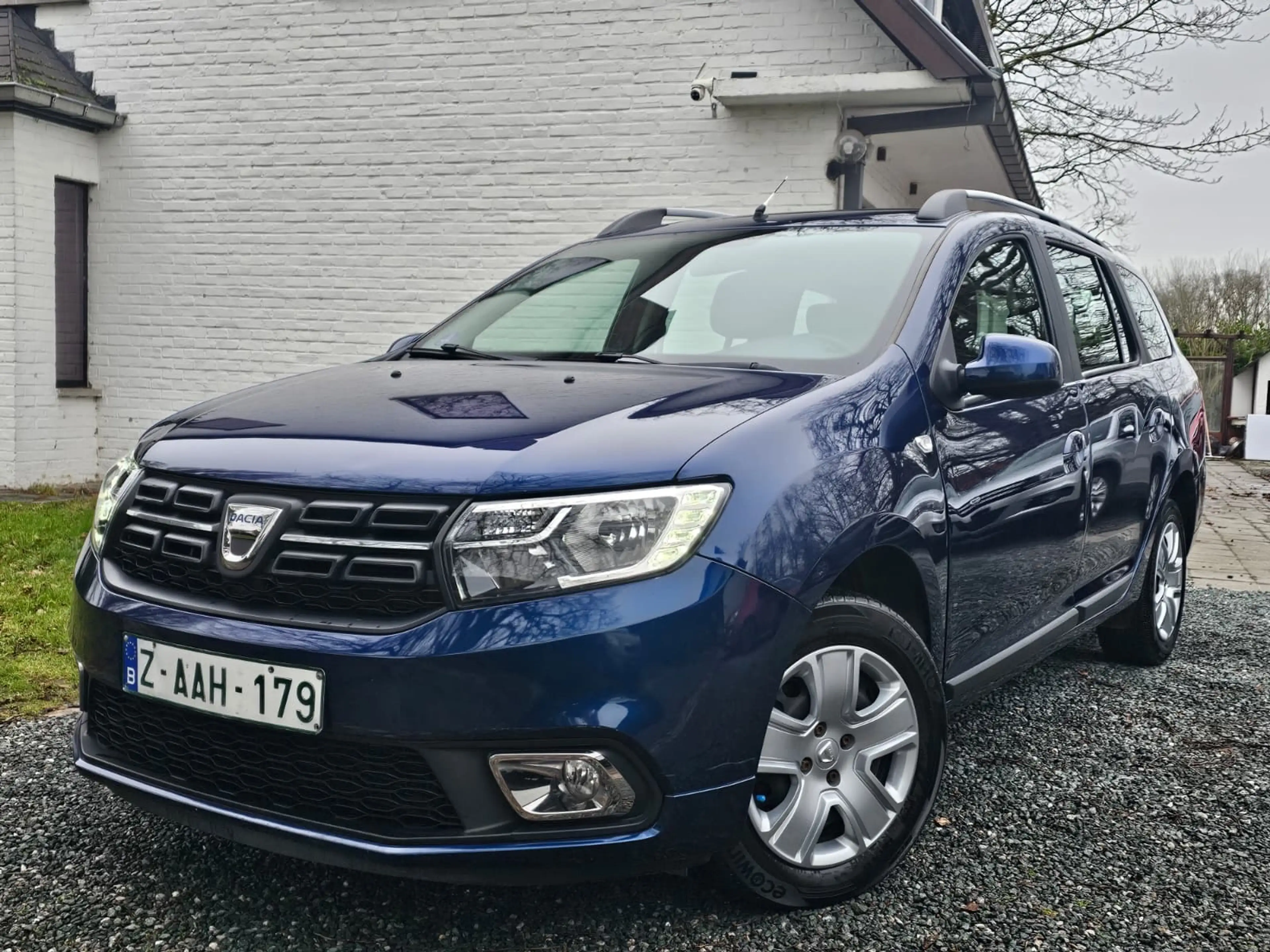 Dacia Logan 0.9 TCe * 1 MAIN * LED+AIRCO+CRUISE+..* CAR PASS * — photo 3