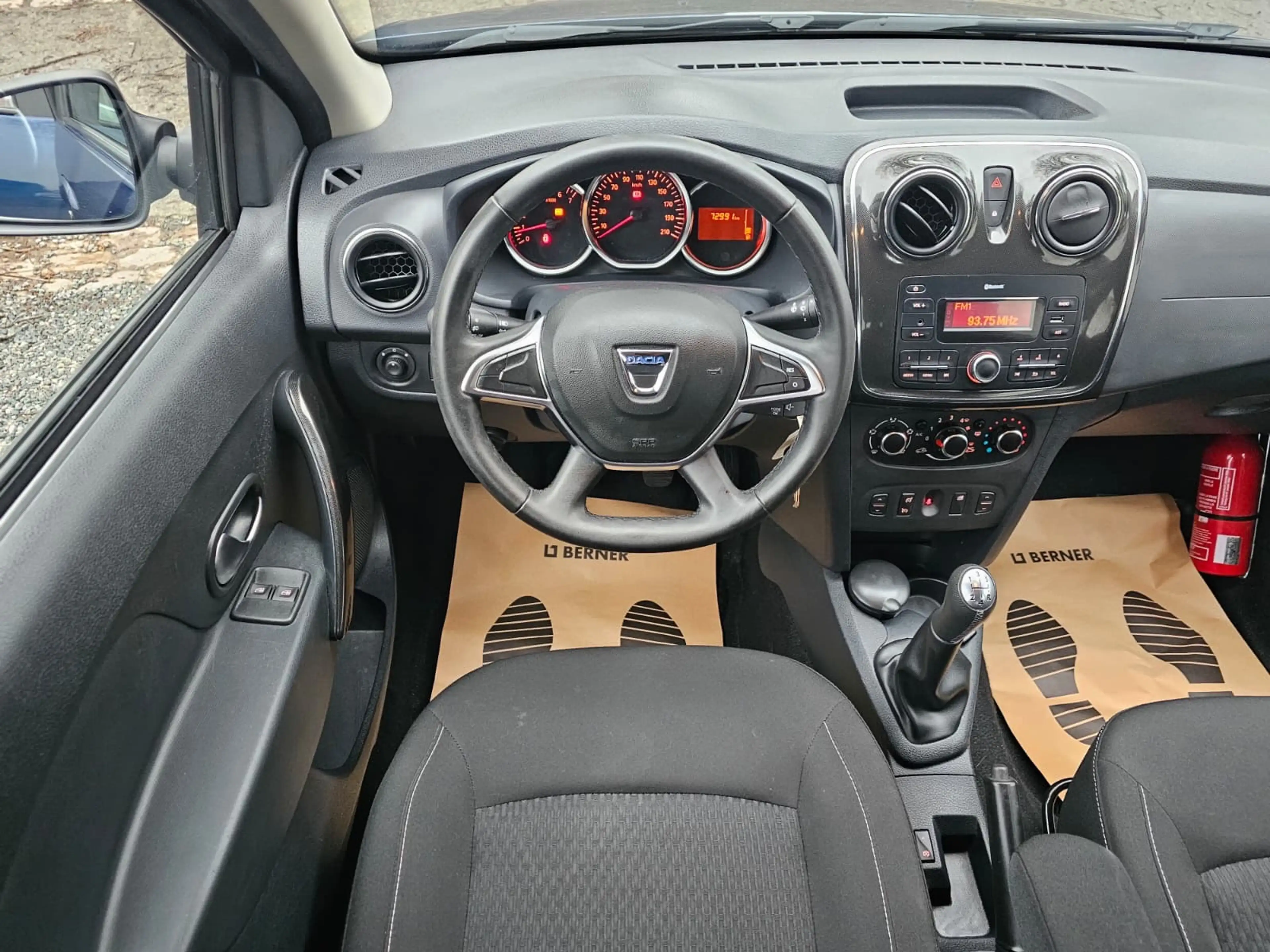 Dacia Logan 0.9 TCe * 1 MAIN * LED+AIRCO+CRUISE+..* CAR PASS * — photo 5