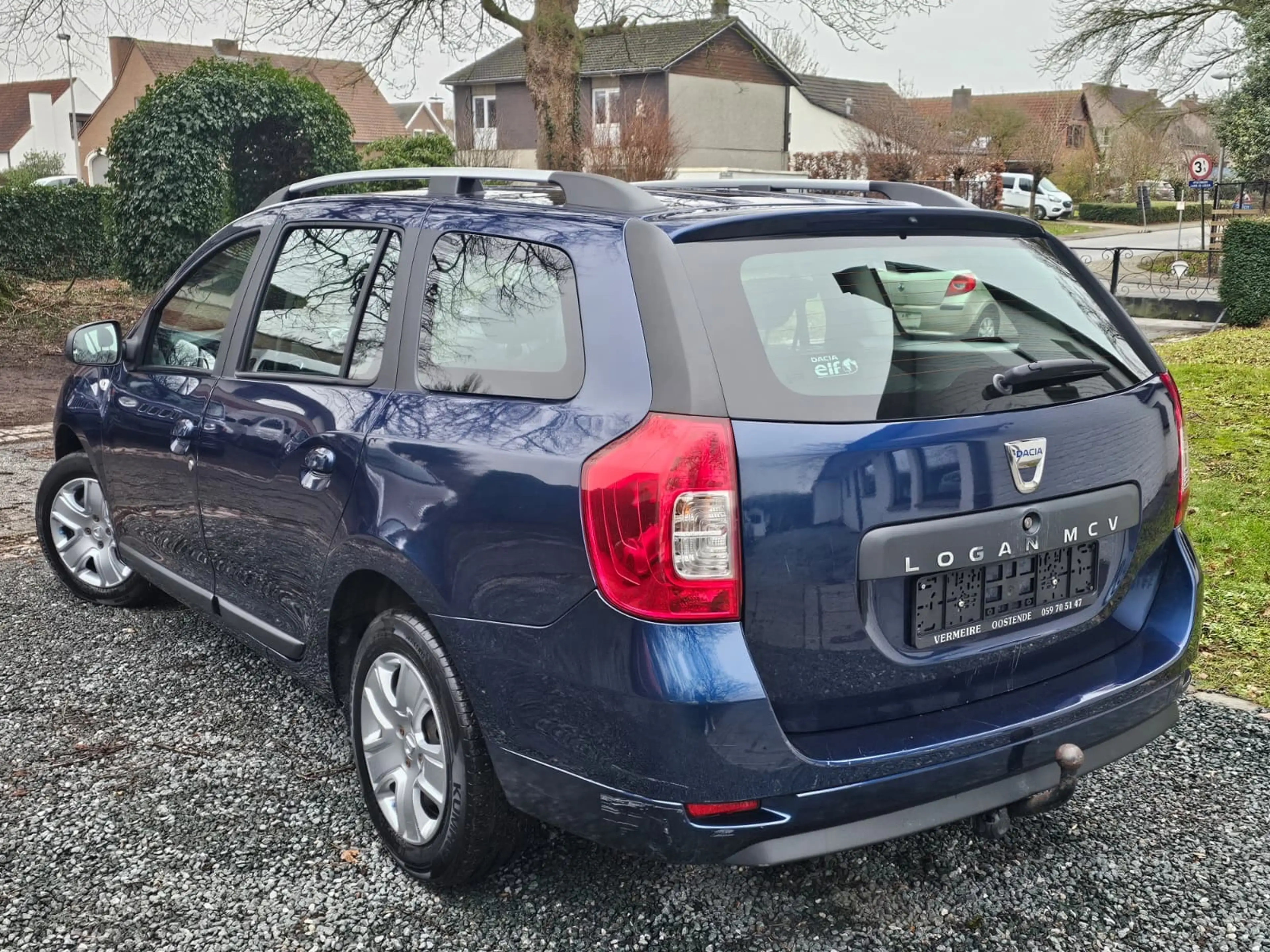 Dacia Logan 0.9 TCe * 1 MAIN * LED+AIRCO+CRUISE+..* CAR PASS * — photo 2
