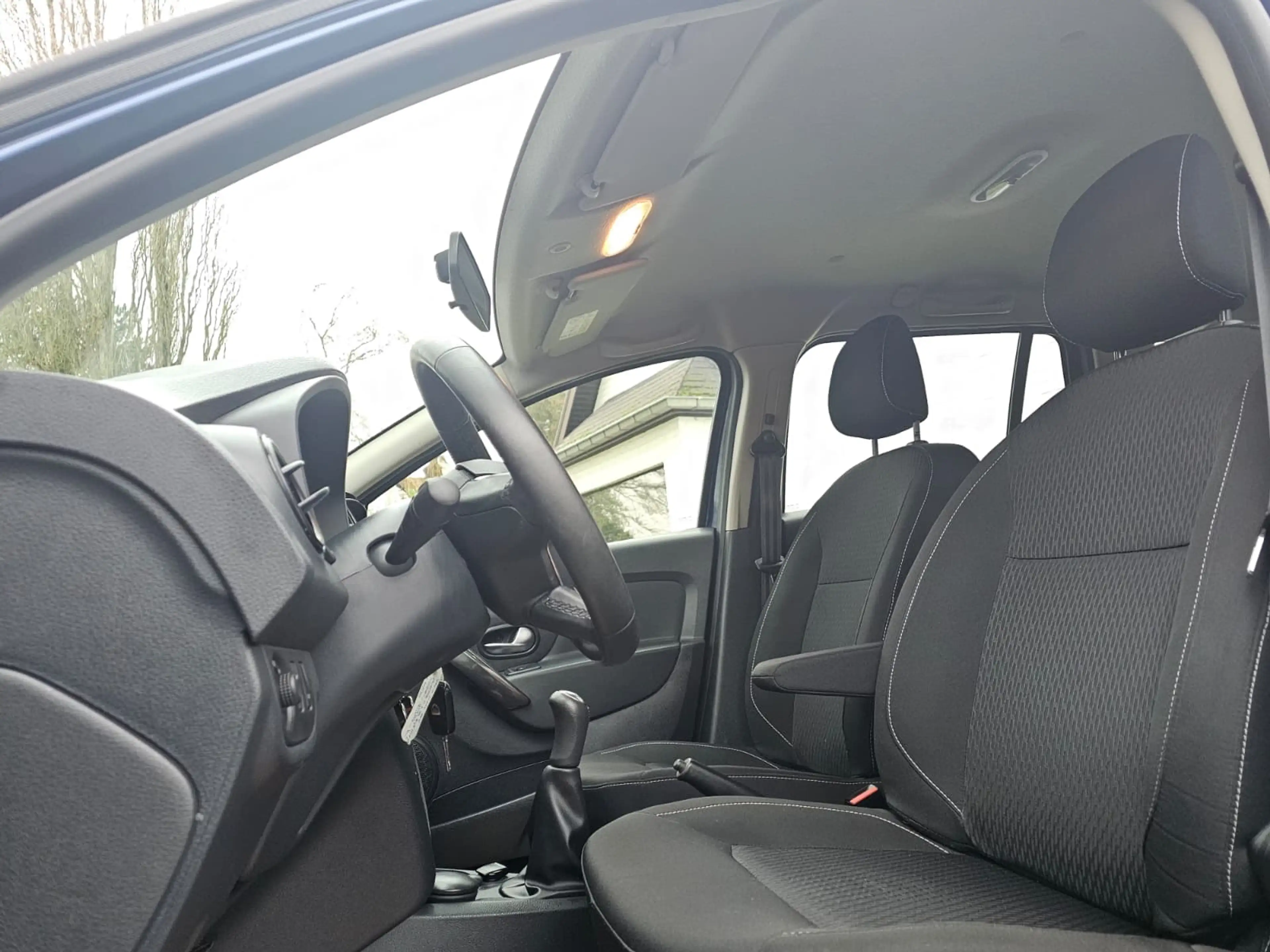 Dacia Logan 0.9 TCe * 1 MAIN * LED+AIRCO+CRUISE+..* CAR PASS * — photo 6