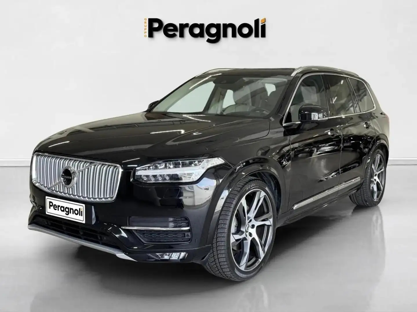 Volvo XC90 D5 AWD Geartronic Inscription Schwarz - 1